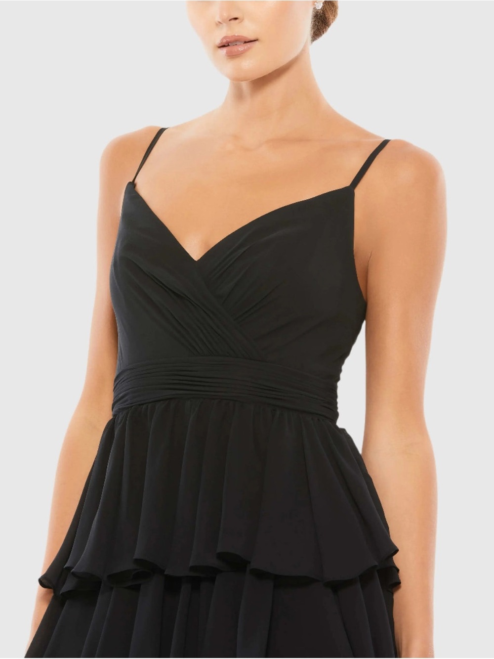 Mac Duggal Leena Sleeveless Tiered Ruffle Gown Size 6 - Picture 3 of 15